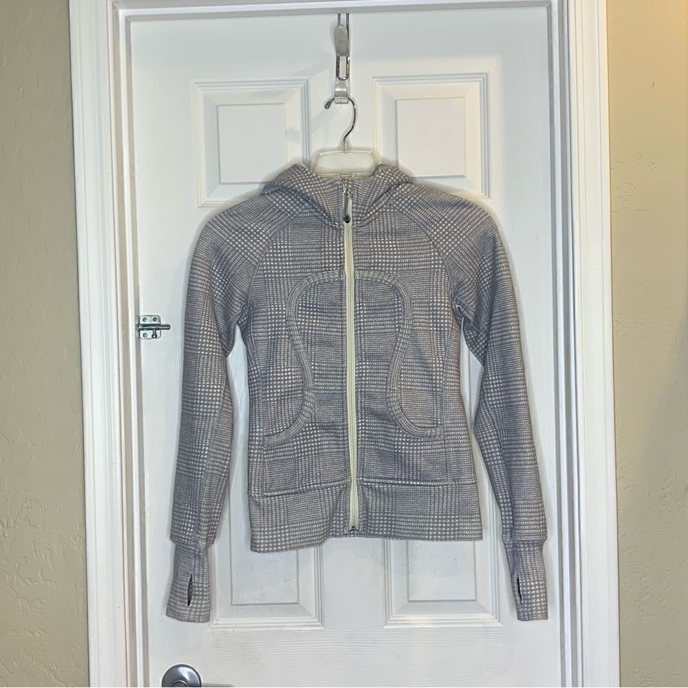 Lululemon Scuba hoodie sweatshirt Heathered Gray Size 4 - Picture 4 of 10